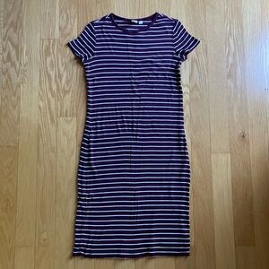 Gap Size S NWOT Striped Short-Sleeve Bodycon Dress in Burgundy and White